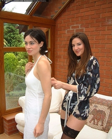 Charlotte and her girlfriend in a green room