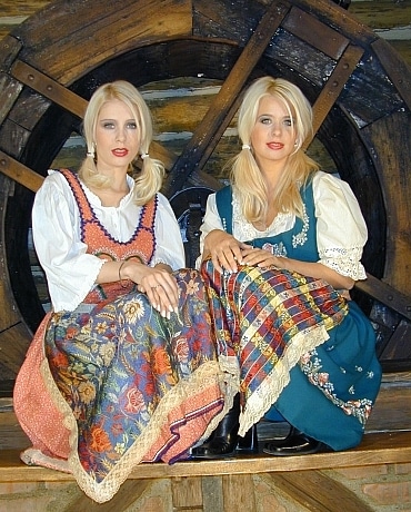 Swedish Sisters